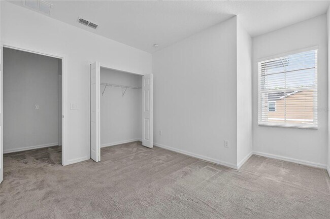 Building Photo - 2394 Britwell Pl