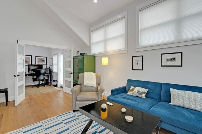 Building Photo - 532 S Branciforte Ave