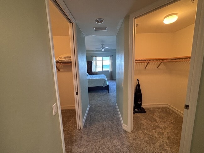 Building Photo - 85 Vivante Blvd