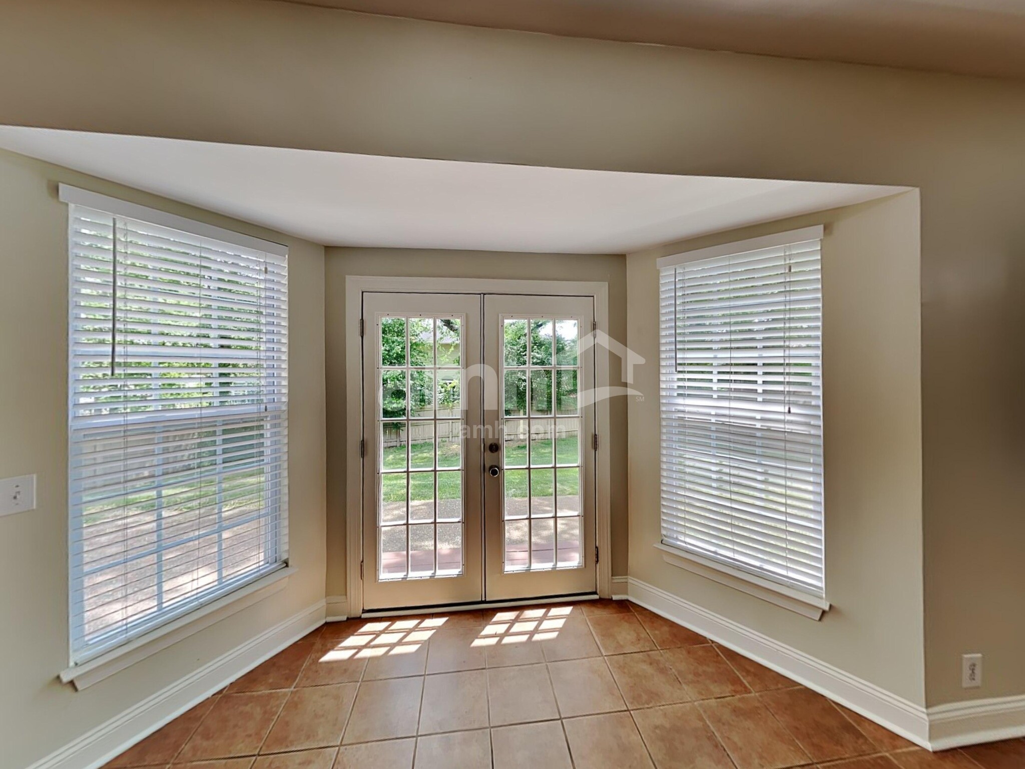Building Photo - 6728 Autumn Oaks Dr
