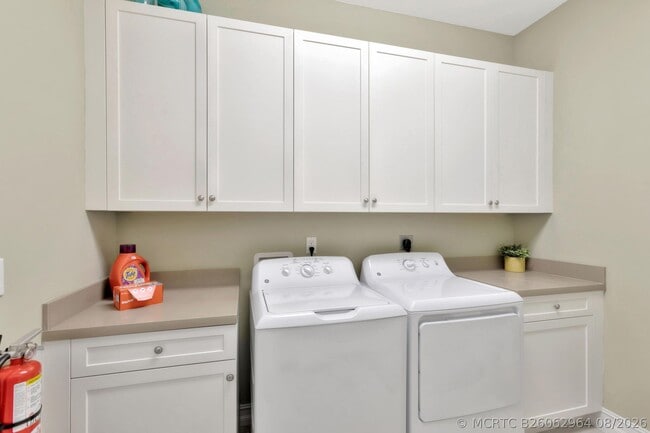 Building Photo - 11900 Cypress Key Way