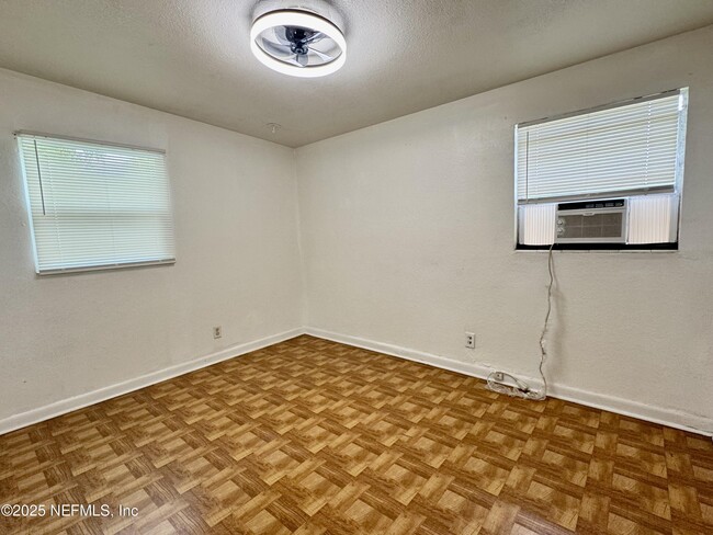 Building Photo - 1851 Doyon Ct