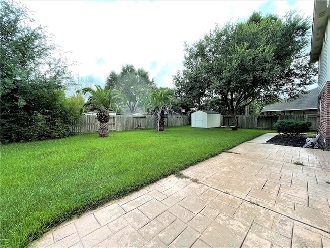 Building Photo - 16407 Stone Prairie Dr