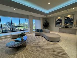 Building Photo - 20335 W Country Club Dr