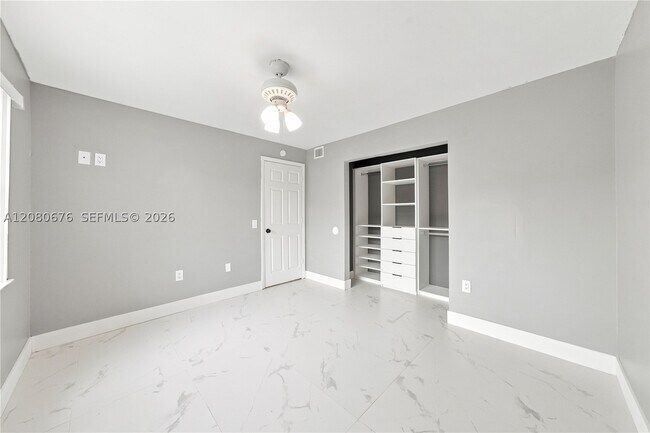 Building Photo - 8410 SW 154th Cir Ct