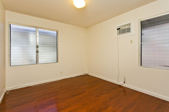 Building Photo - Mililani Town - 3 Bedroom, 2 Bath, Garage ...