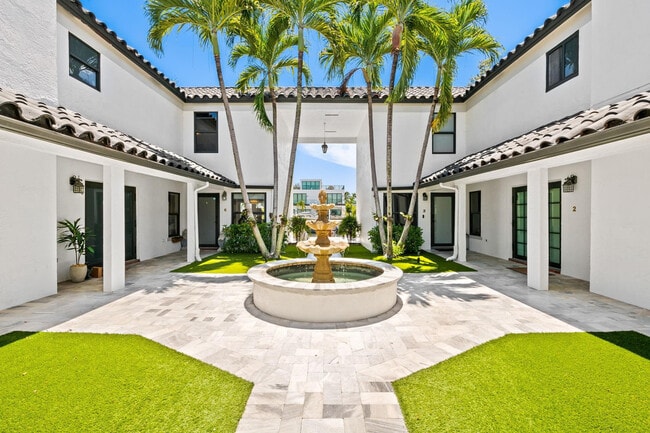 Building Photo - 1524 SE 12th St