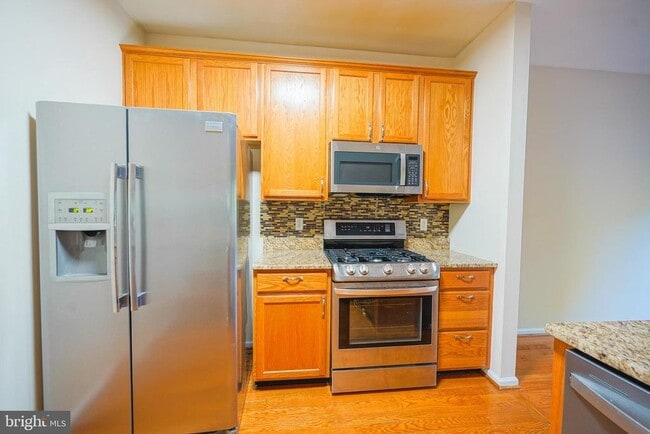 Building Photo - 443 Tuvira Ln