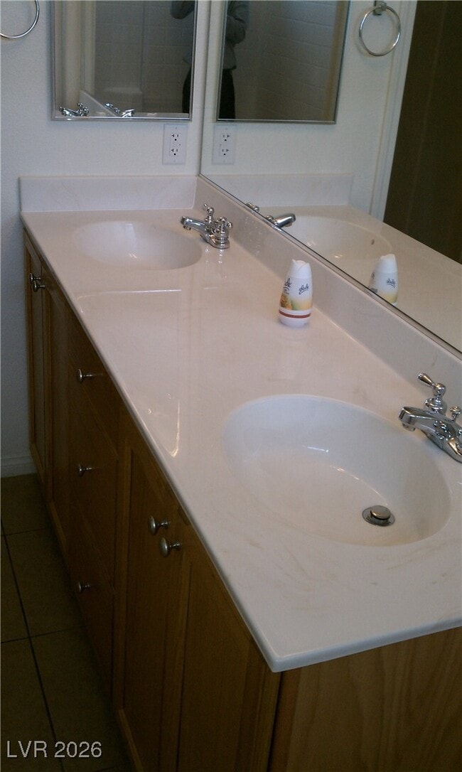 Building Photo - 5493 Ovando Way