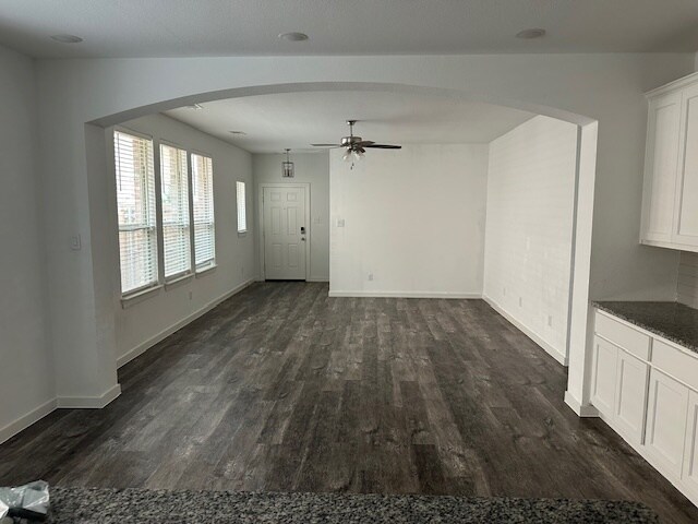 Building Photo - 2806 Lolita Way