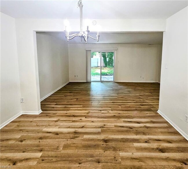 Building Photo - 5643 Dodington Ct