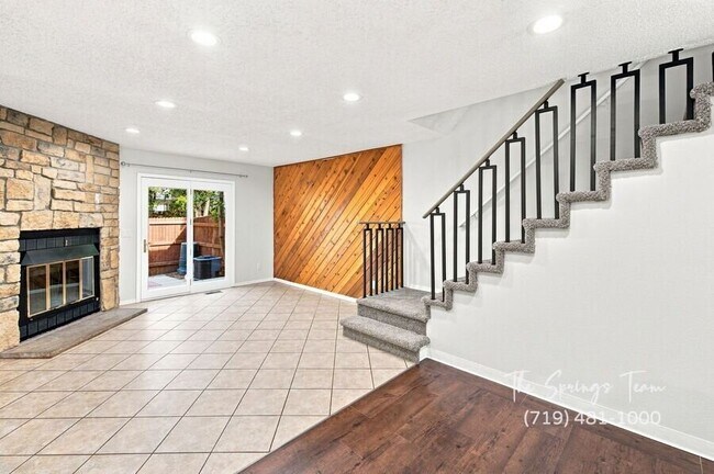 Building Photo - 4184 Charleston Dr