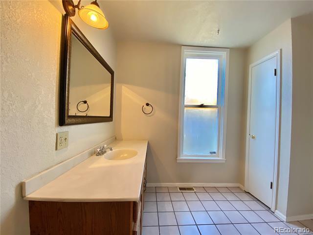 Building Photo - 3475 W 31st Ave