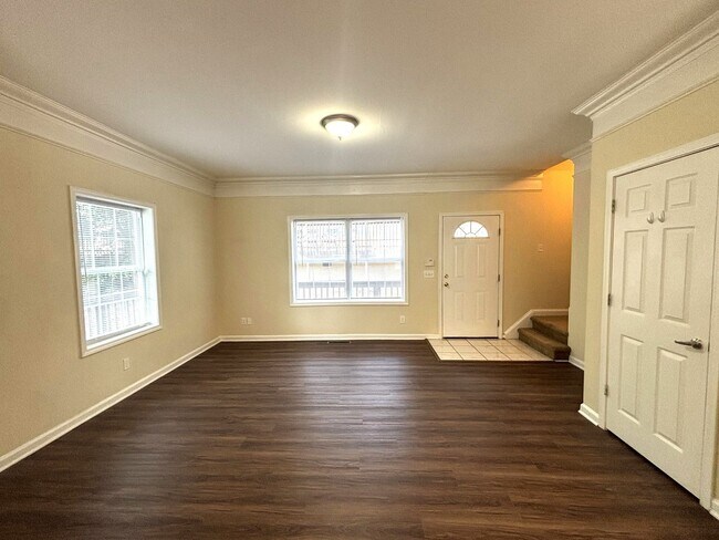 Building Photo - 4br House near Campus, Stadium, Downtown! ...