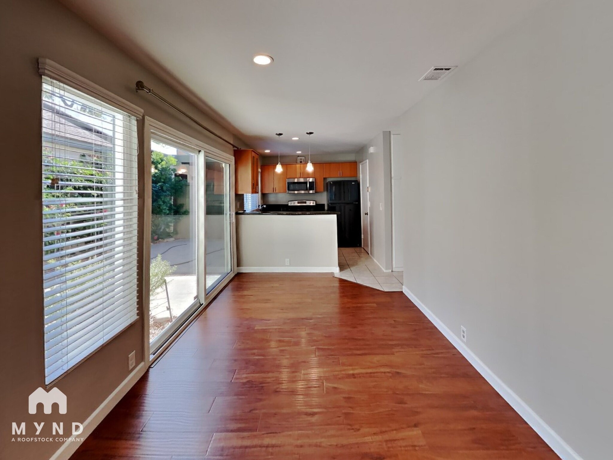 Building Photo - 10565 Caminito Flores