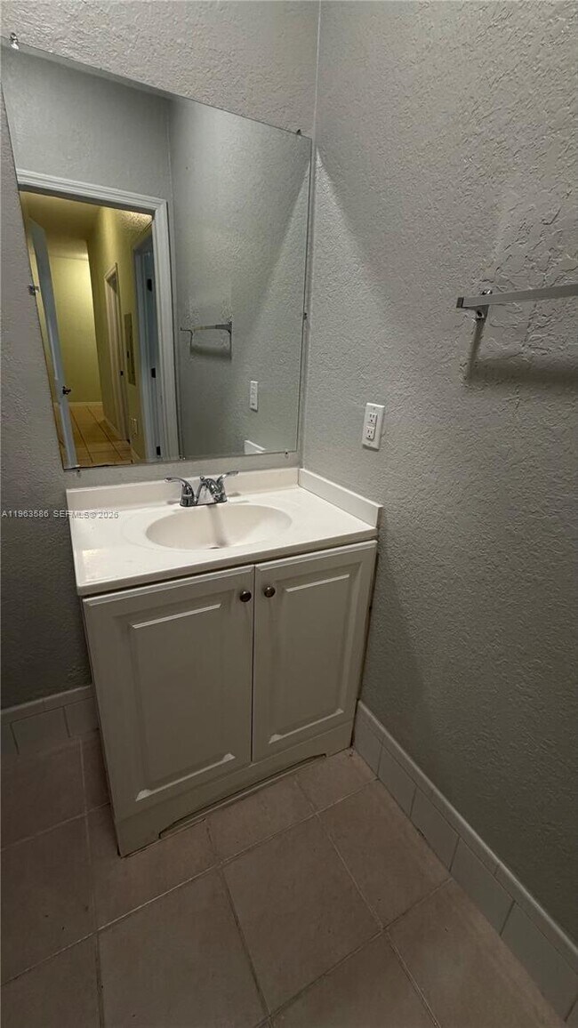 Building Photo - 13272 Old Biscayne Dr