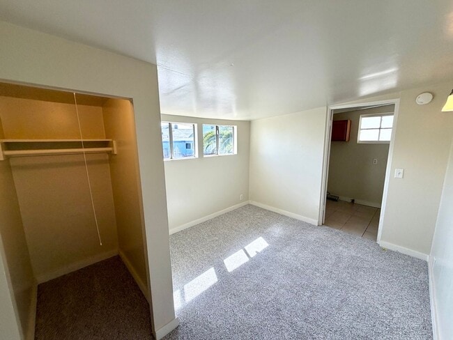 Building Photo - Adorable Downtown Upland Bungalow