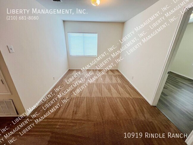 Building Photo - 10919 Rindle Ranch