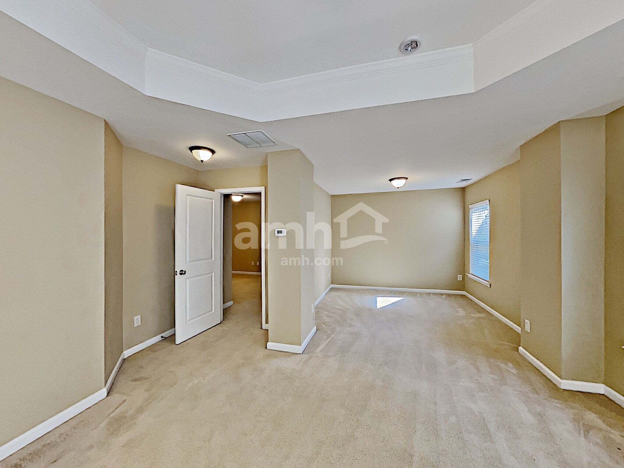 Building Photo - 255 Shaw Dr