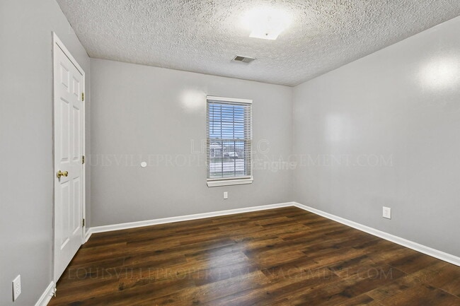 Building Photo - 171 Springhill Dr