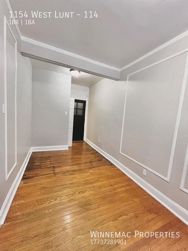 Building Photo - 1154 West Lunt-114