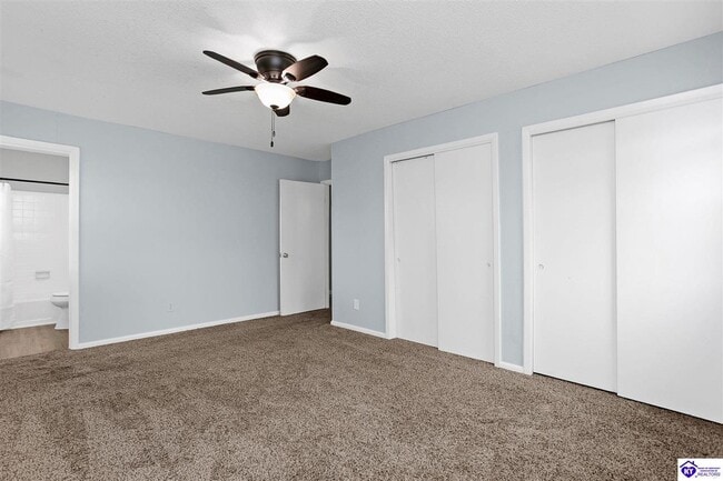 Building Photo - 705 Bon Aire Dr