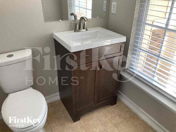 Building Photo - 101 Haystack Rd