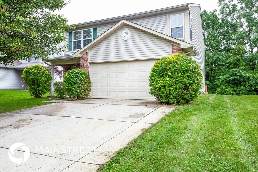 Building Photo - 8930 Lighthorse Dr