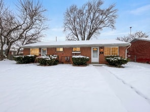 Building Photo - 1517 Greenwood Ave