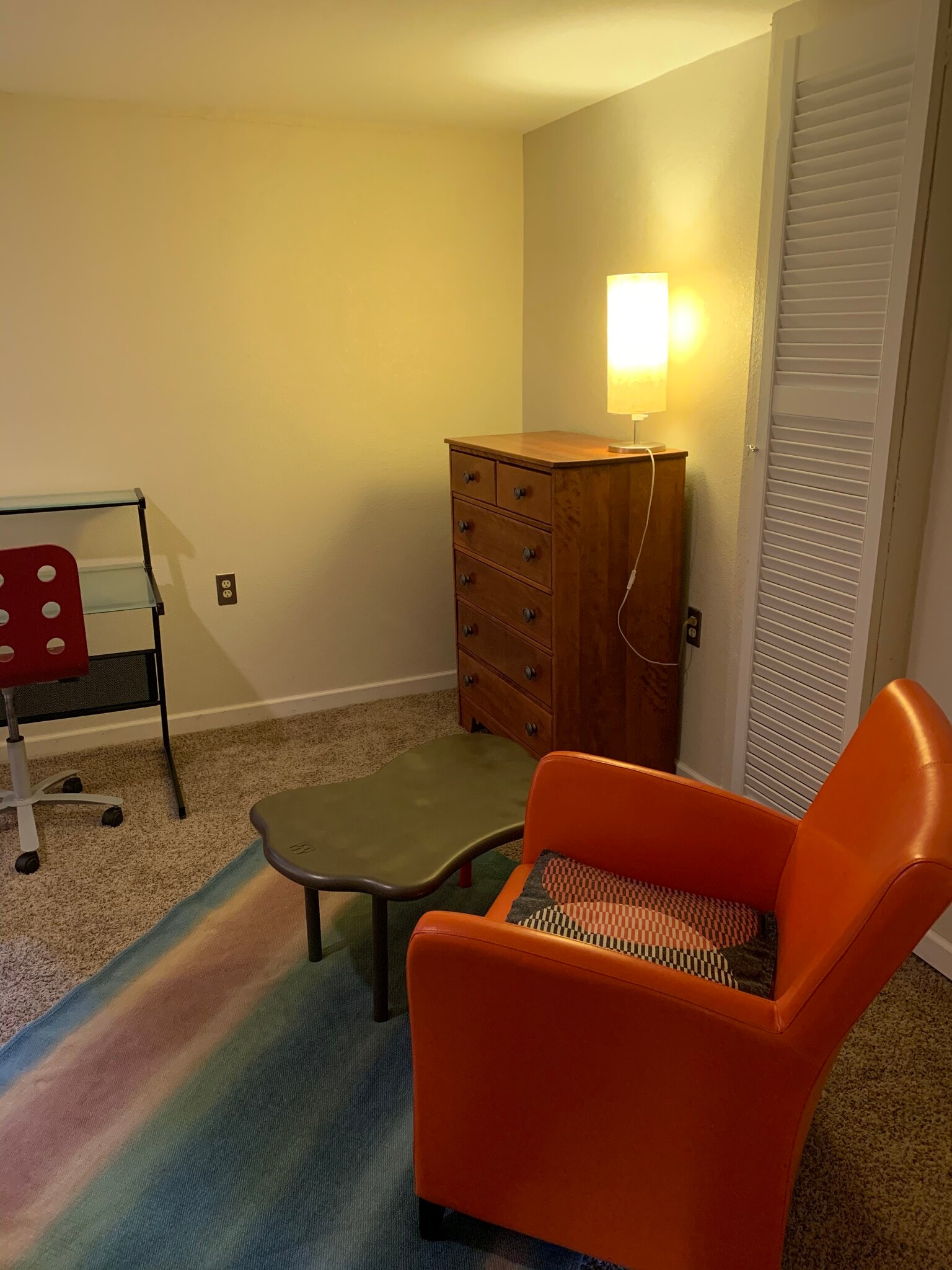 Building Photo - 6915 Yates St