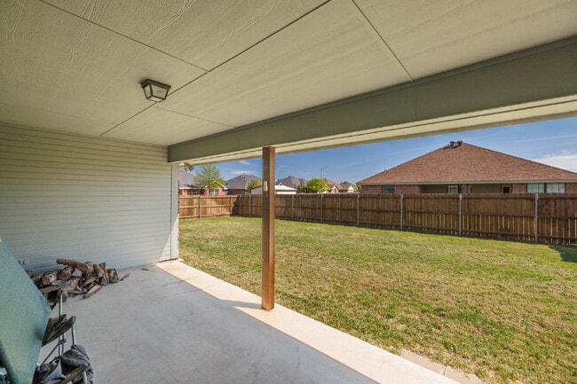 Building Photo - For Lease