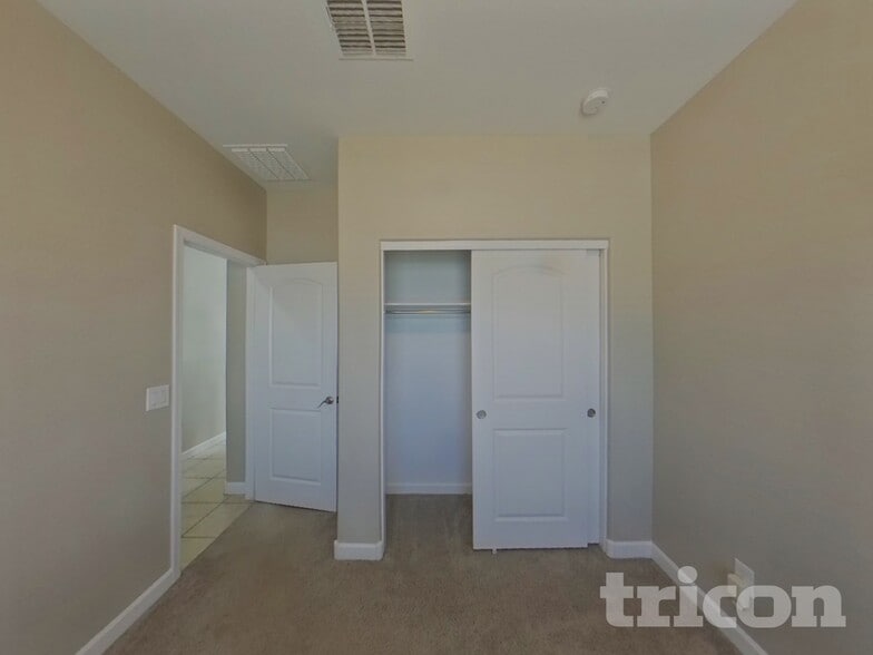 Building Photo - 41363 W Williams Way