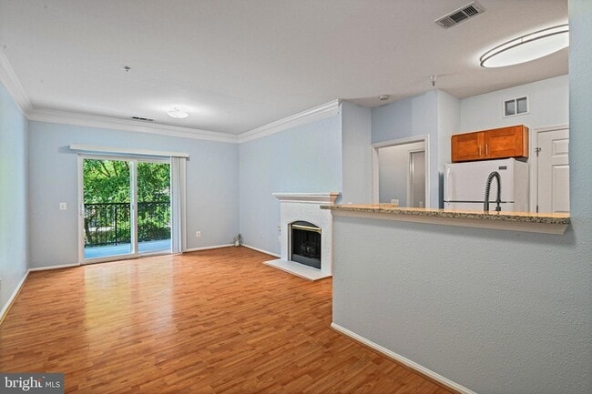 Building Photo - 1580 Spring Gate Dr.