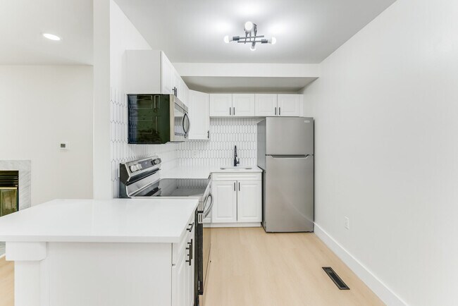 Interior Photo - Indian Oaks Townhomes