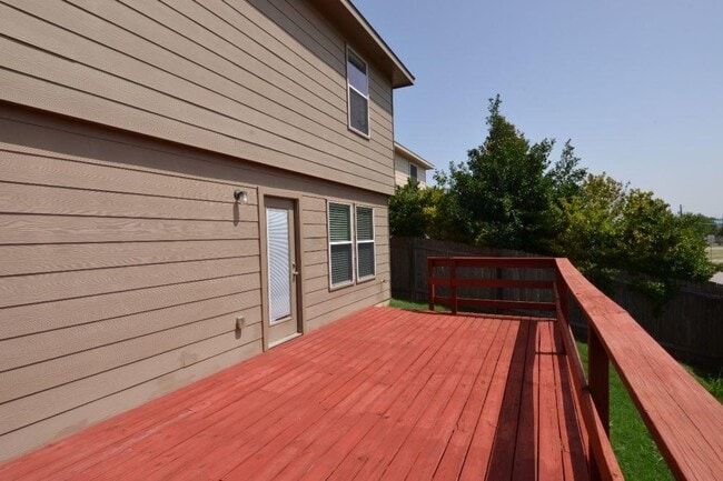Building Photo - 11525 Autumn Ash Dr