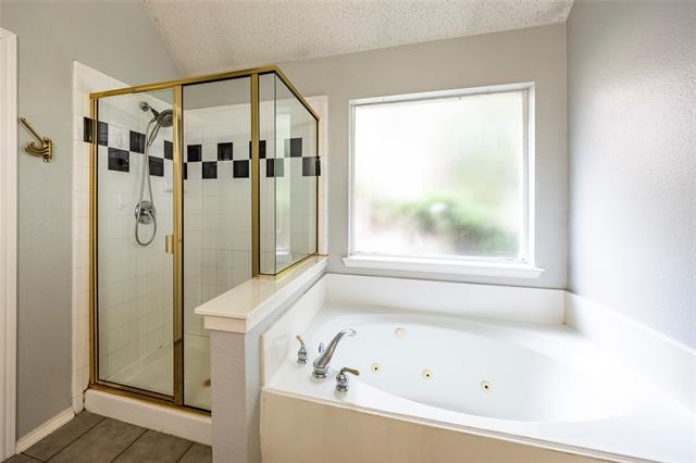 Building Photo - 7226 Juniper Dr