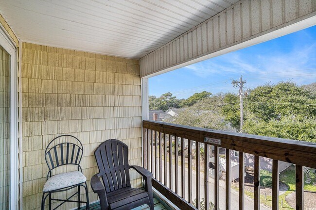 Building Photo - 4314 S Ocean Blvd