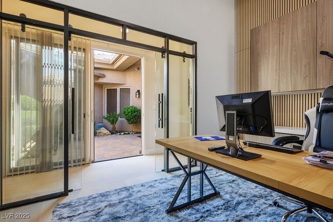 Building Photo - 9233 Canyon Mesa Dr