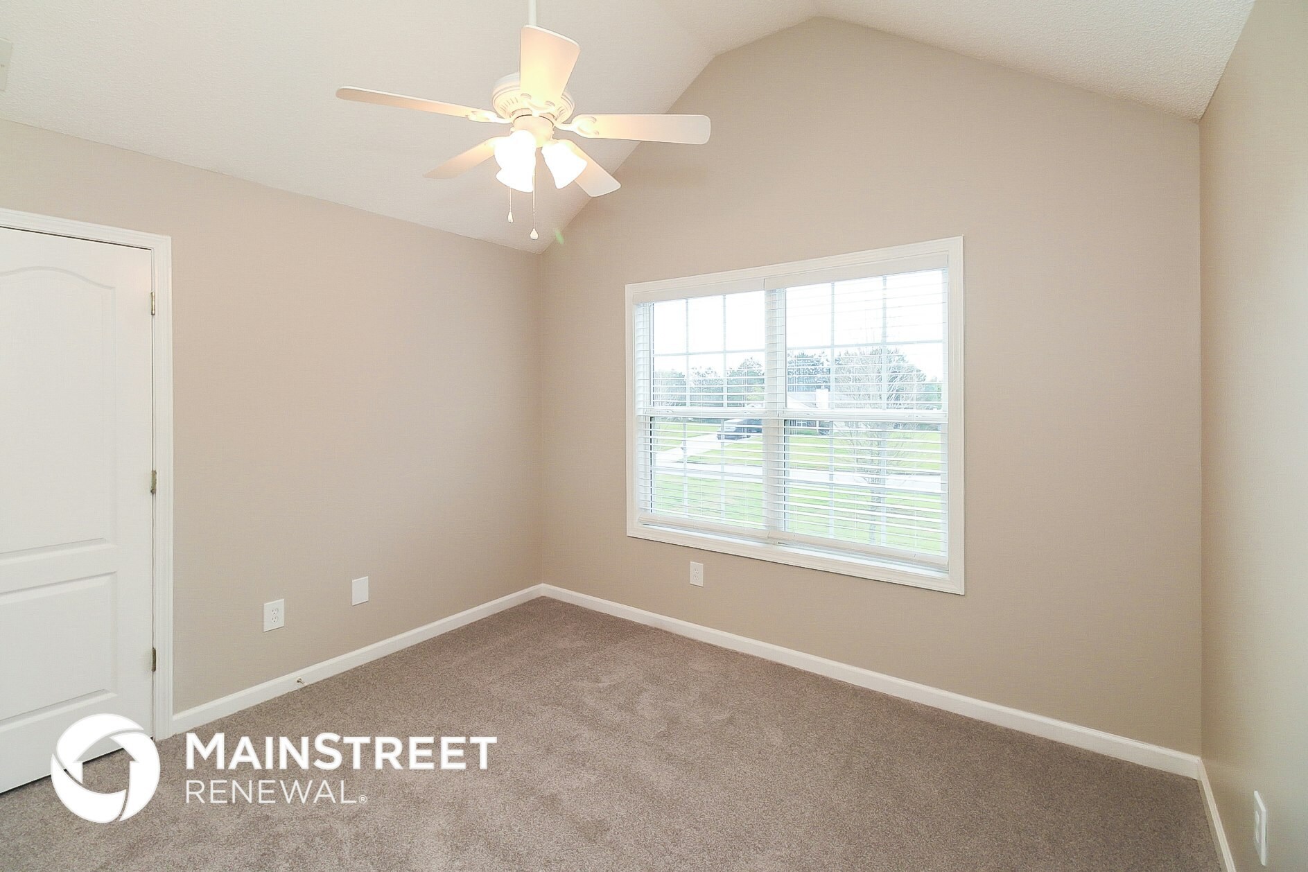 Building Photo - 4895 Wolfcreek View