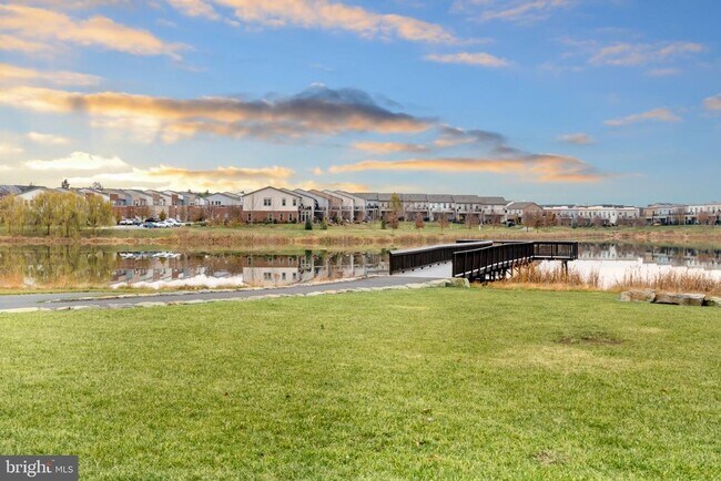 Building Photo - 23611 Rose Leigh Terrace