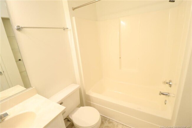 Building Photo - 510 Springfork Dr