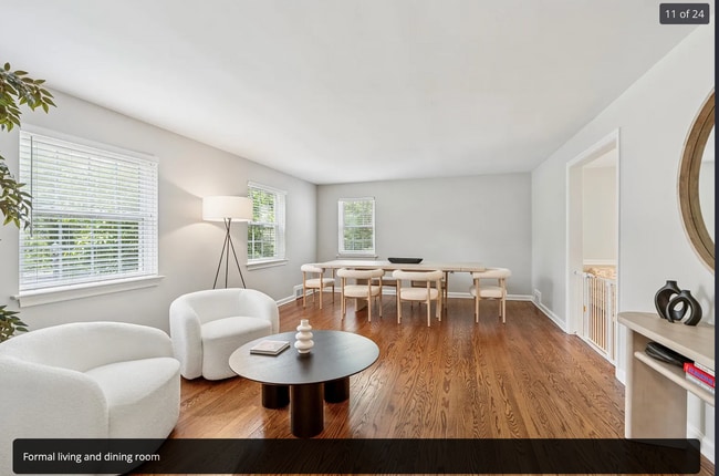 Building Photo - 903 Sulgrave Ln