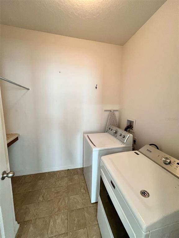 Building Photo - 5588 Sycamore Canyon Dr