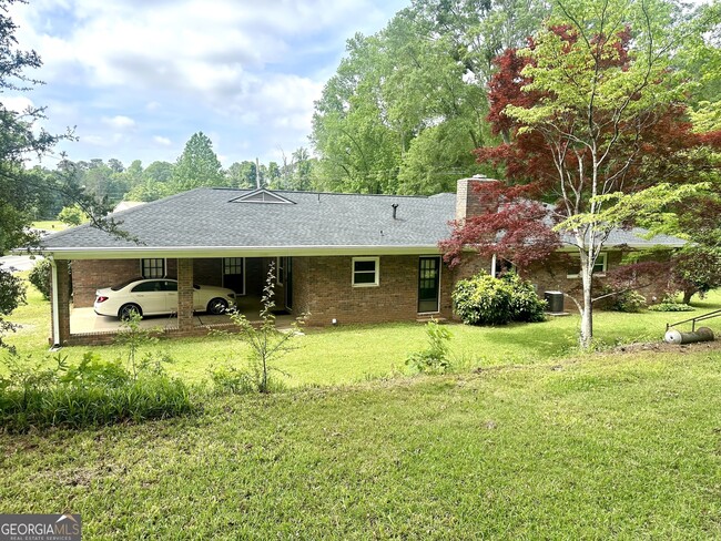 Building Photo - 1375 Zebulon Rd