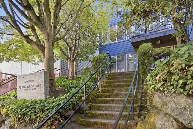 Building Photo - 29 Etruria St