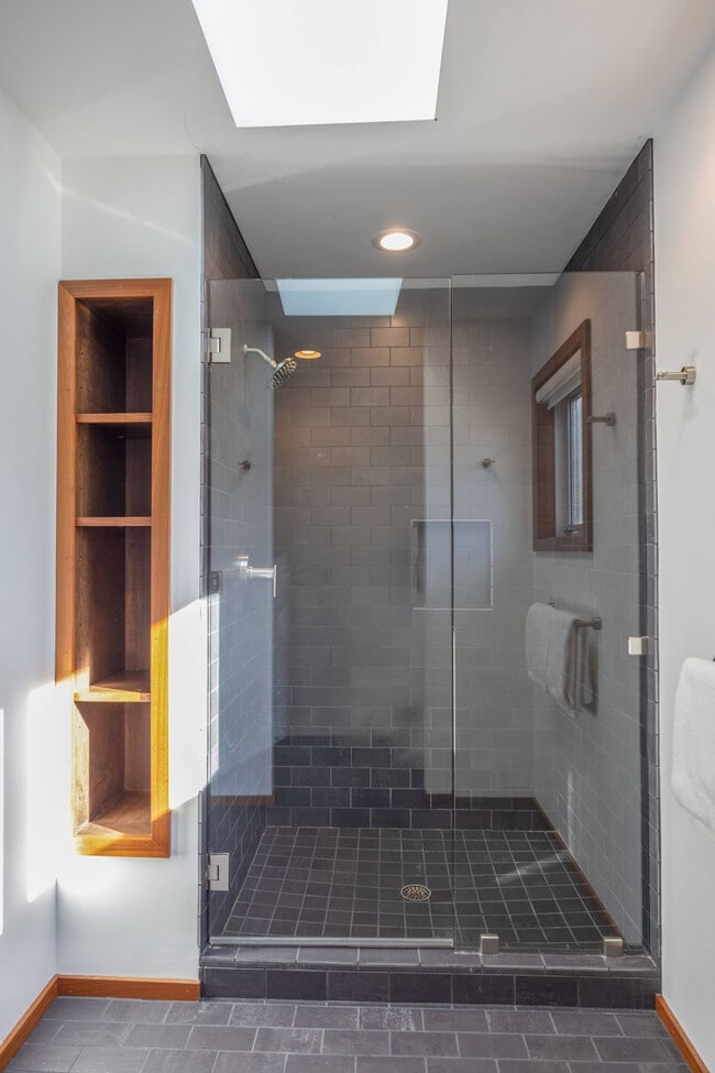 Building Photo - 11988 Cabana Shores Dr