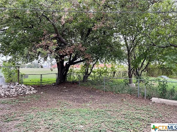 Building Photo - 2905 Taft St