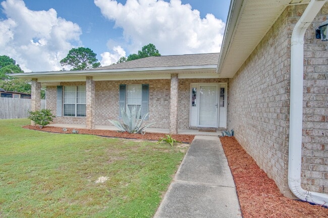 Building Photo - Holley by the Sea Home – 4 Bedrooms, Great...