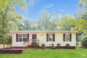 Building Photo - Charming One-Level Home in Clarksville!