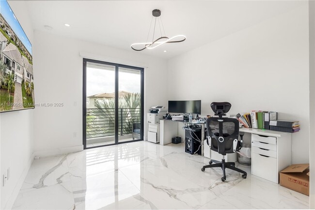 Building Photo - 17197 Teton River Rd